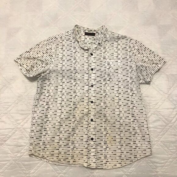 Fission white with arrows casual button front short sleeve shirt XL‎ - Picture 1 of 3
